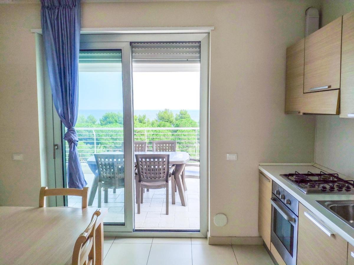 Homiday - Cerrano Park Resort Pineto Dış mekan fotoğraf
